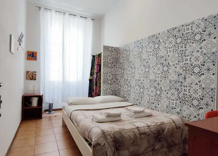 ゲストハウス Meltin' ローマ